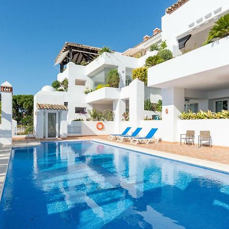 Apartamento Lujoso duplex a 7 min. a pie de la playa Torremolinos Exterior foto