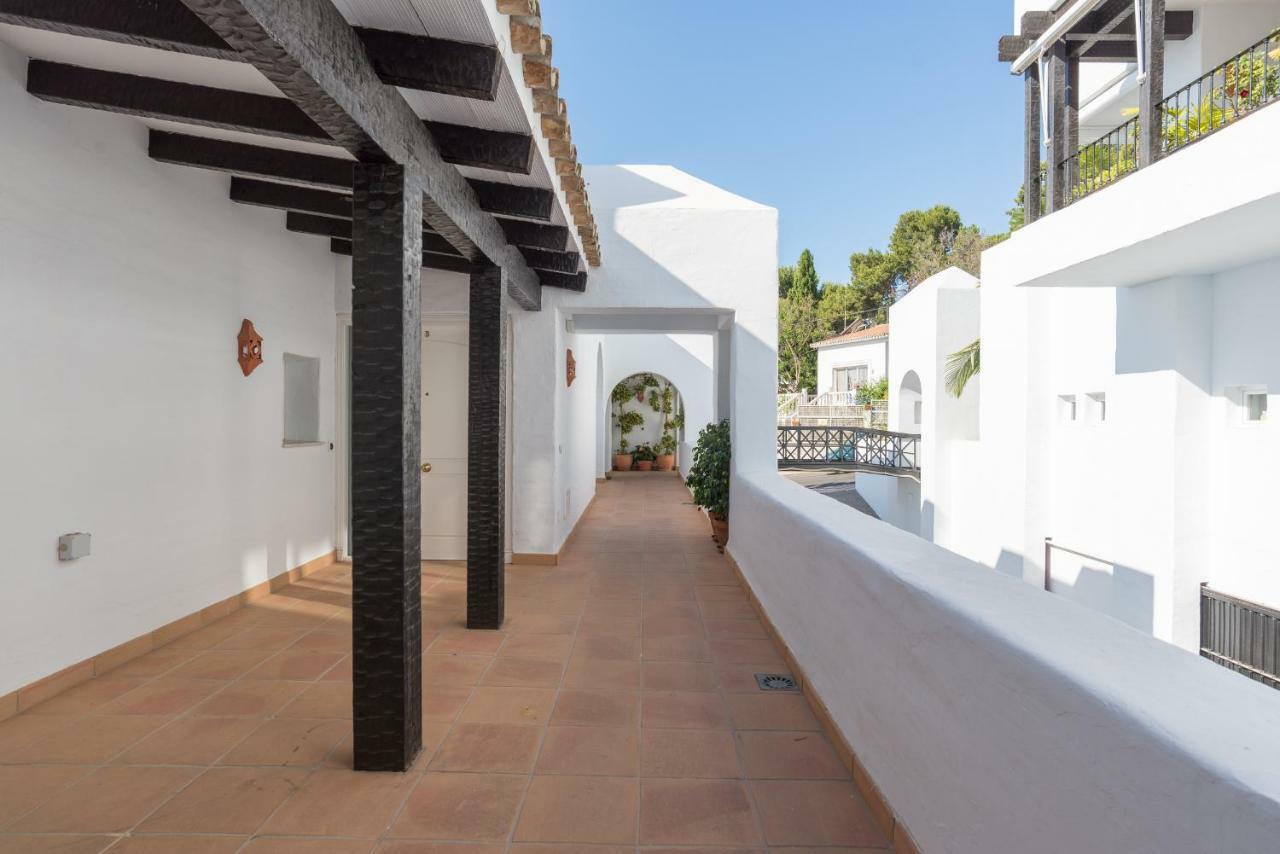 Apartamento Lujoso duplex a 7 min. a pie de la playa Torremolinos Exterior foto